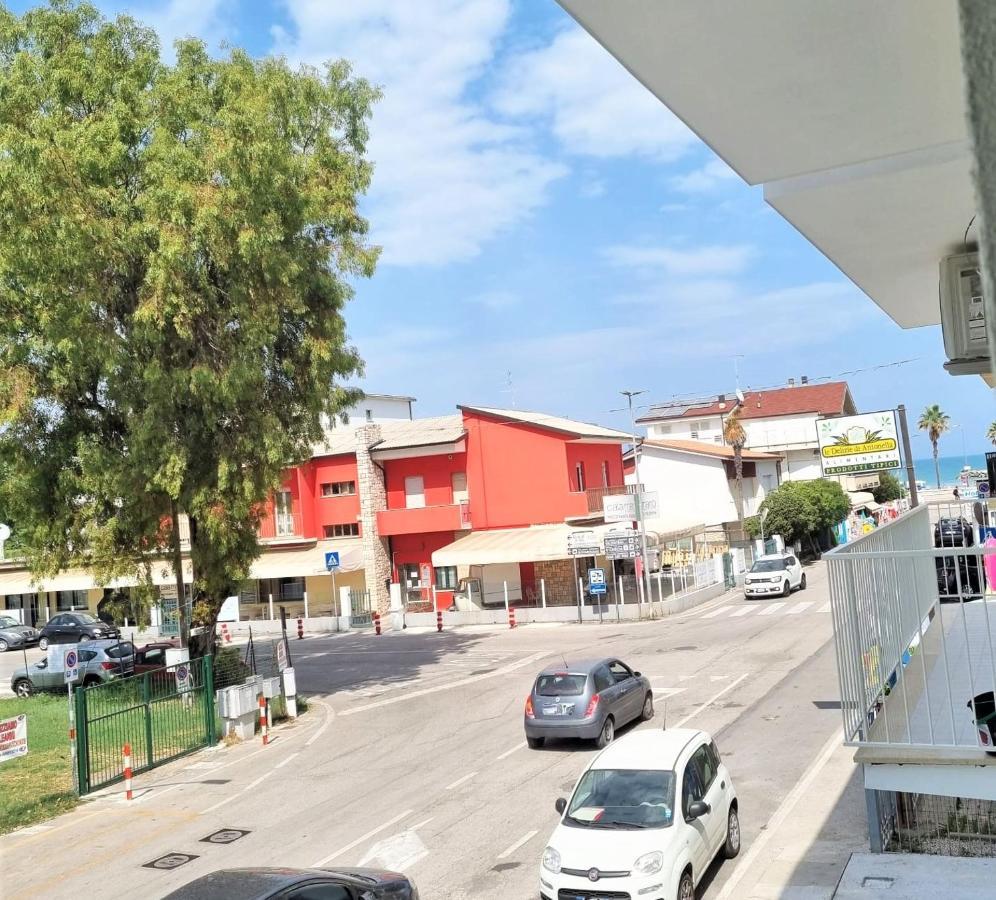 Appartamenti Smeraldo Lido di Fermo Exterior foto